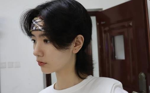 女初中生刘海发型图片图片
